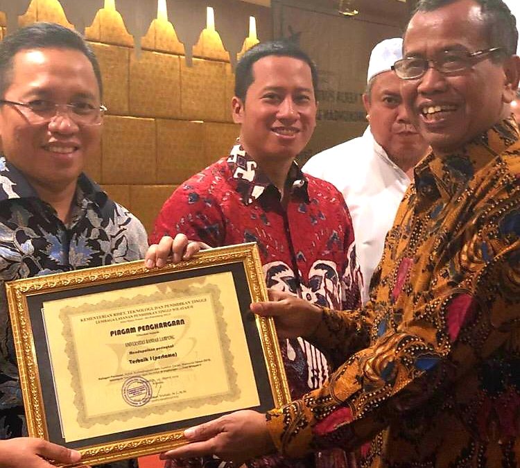 UBL Raih Penghargaan Universitas Terbaik di Lingkungan LLDikti Wilayah II
