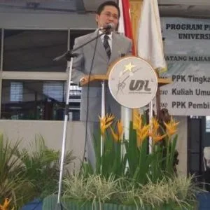 Pembukaan PPK Mahasiswa Baru UBL 2010 oleh Rektor Universitas Bandar Lampung