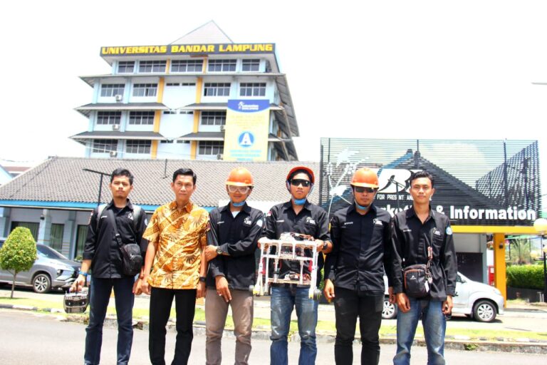 Robot Penanam Padi Hantarkan Mahasiswa UBL ke Final KRI 2019