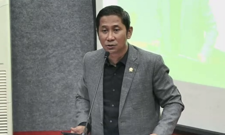 Universitas Terbaik SUMBAGSEL UBL Menyelenggarakan Kuliah Umum Dengan Pemateri Ketua Komisi Yudisial Republik Indonesia