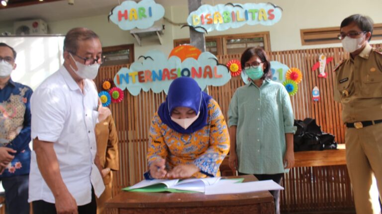 MOU dengan Yayasan Langit Sapta, UBL Siap Kontribusi Sosial Dalam Program MBKM