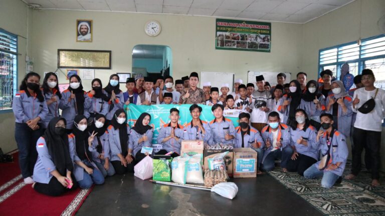 Sambut Dies Natalis, BEM FISIP Adakan Gerakan Berbagi