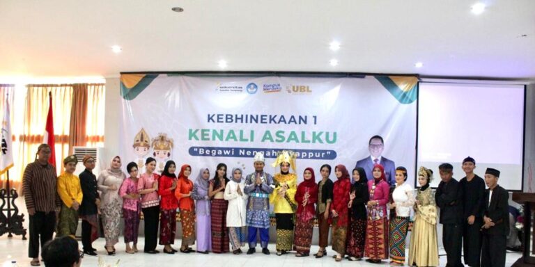 Parade Budaya 61 Mahasiswa dari 39 Universitas Warnai PMM Batch II UBL 2022
