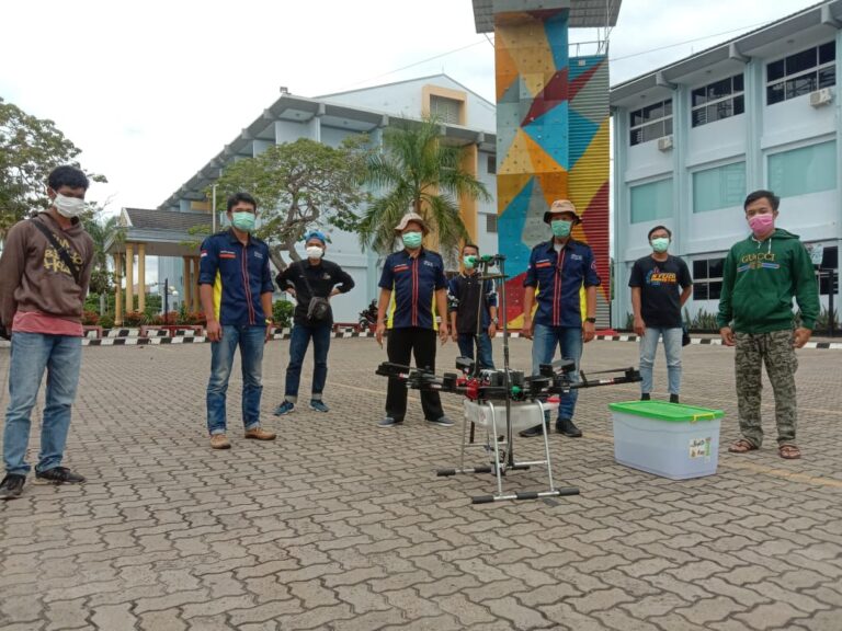 Cegah Virus Corona, UBL Semprot Disinfektan Pakai Drone