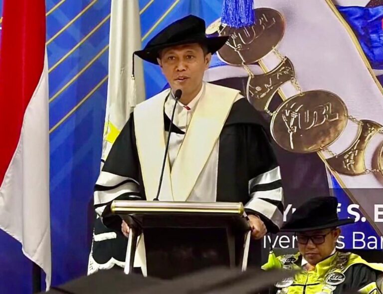 Prof. Dr. Iskhaq Iskandar M.Sc : UBL Urutan 1 dari 181 PTS dilingkungan LLDikti Wilayah II