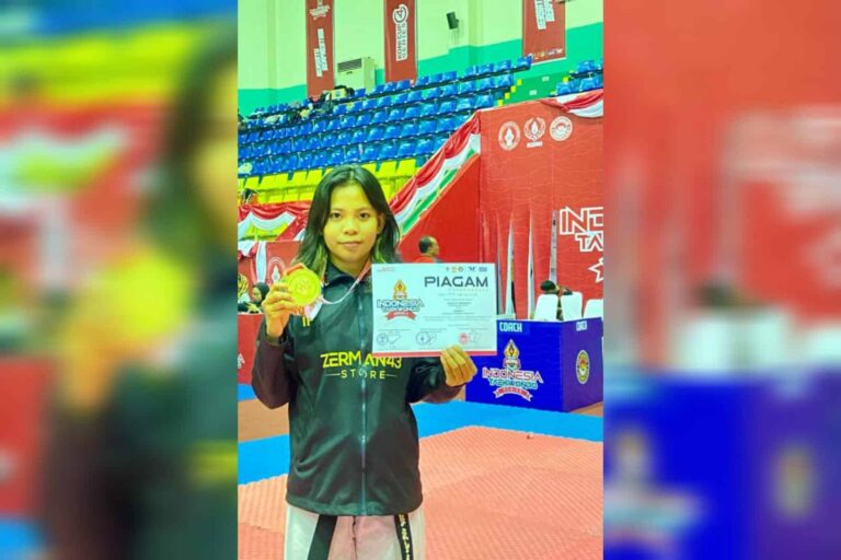 Keren! Mahasiswi UBL Raih Medali Emas KONI Cup Series 4 Indonesia Taekwondo Championship 2023