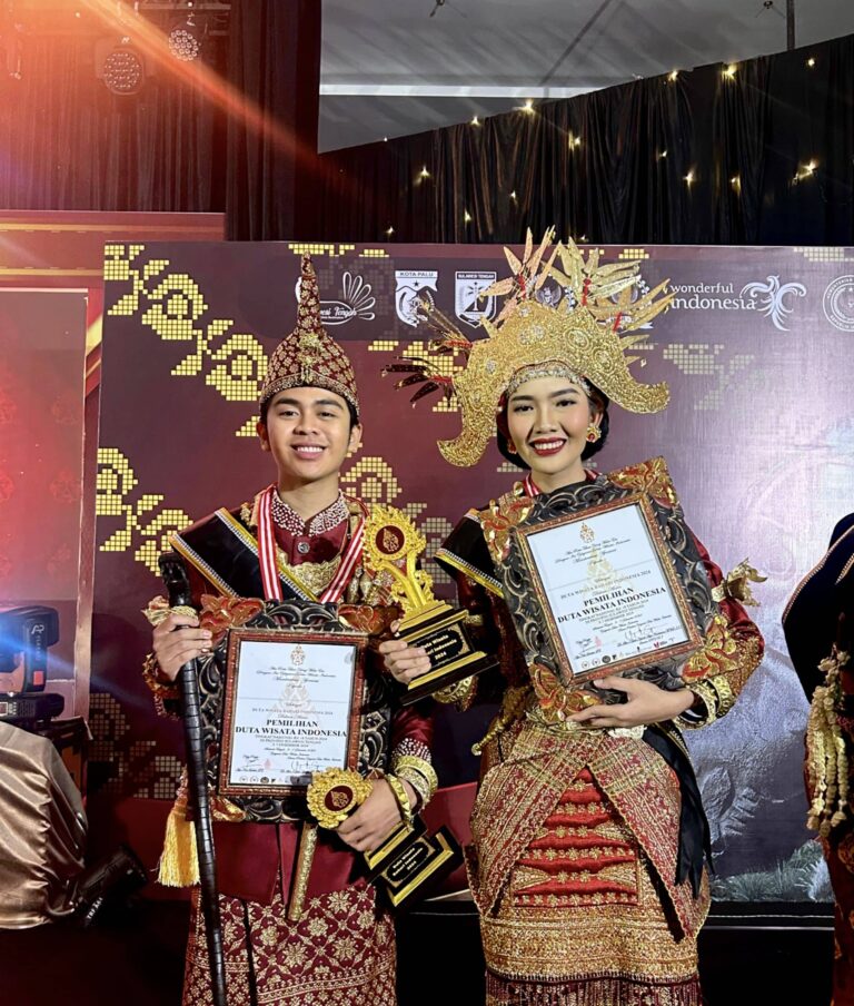 Prestasi Gemilang! Mahasiswa Universitas Bandar Lampung Raih Gelar Duta Wisata Bahari 2024