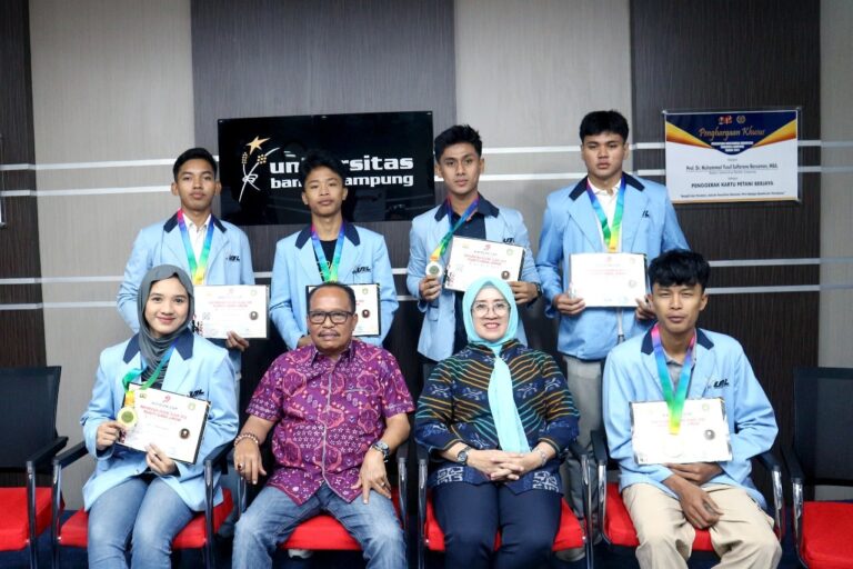 Mahasiswa UBL Sabet Tiga Emas dan Tiga Perak di Kejuaraan Nasional Tinju “Bhayangkara Boxing Clash 2025”